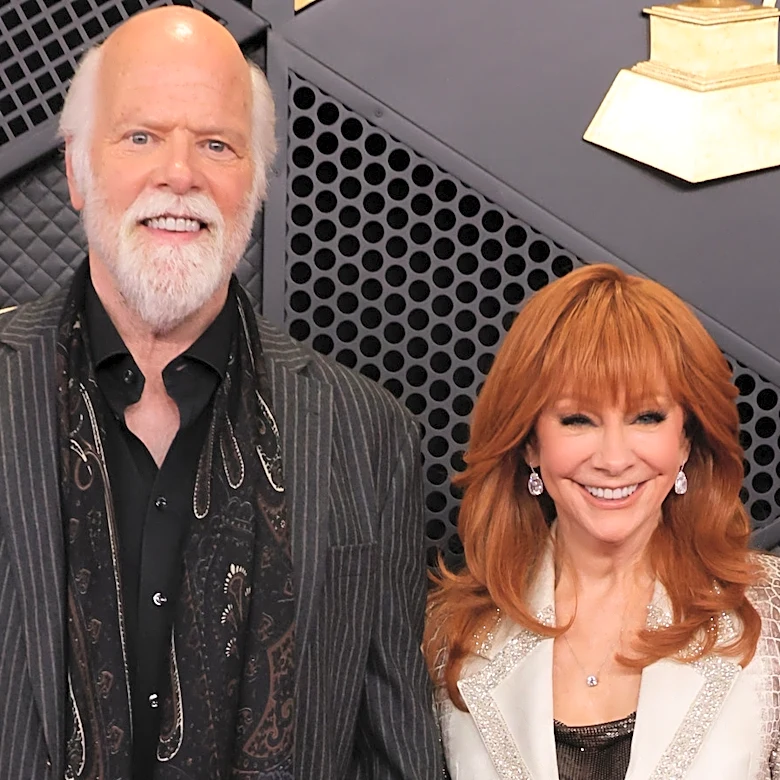 Reba McEntire Hasn't Even Printed Her Wedding Invitations To Rex Linn Yet