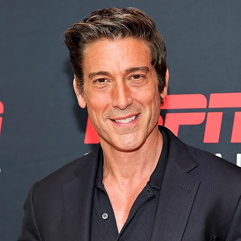 David Muir's Most Swoon-Worthy Red Carpet Moments