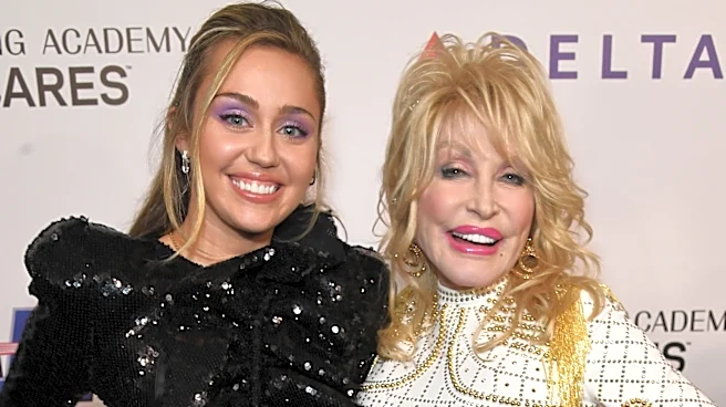 Miley Cyrus Knows Exactly What 'Aunt' Dolly Parton Wants Her To Do With This Tragic Loss