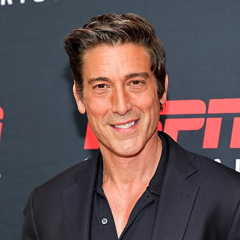 David Muir's Real Age Completely Baffled Fans: 'He's Holding Up Pretty Well'