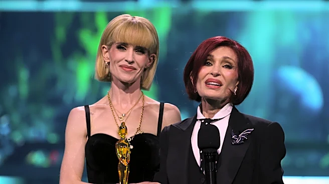 Kelly & Sharon Osbourne Are Reportedly Going Through A Rough Patch Right Now