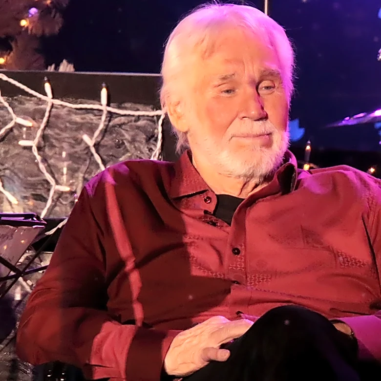 Kenny Rogers Painted A Heartbreaking Picture Of His Final Years