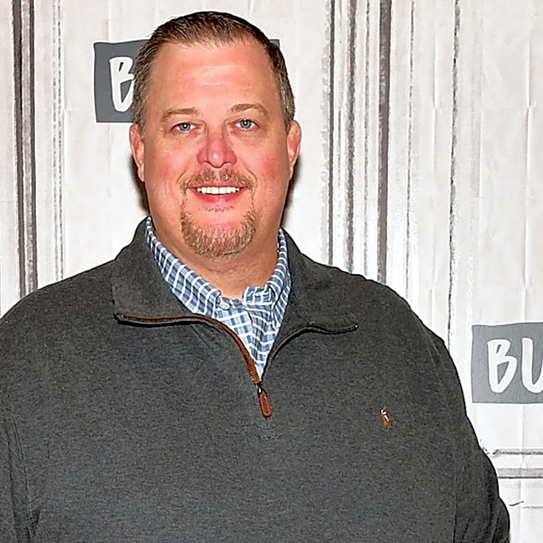 Mike & Molly's Billy Gardell Is Unrecognizable After His Major Weight Loss
