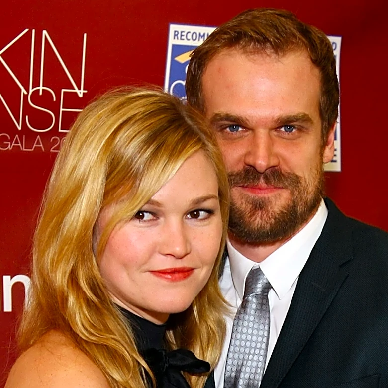 Before Marriage, Julia Stiles Had Quite The Dating Track Record In Hollywood