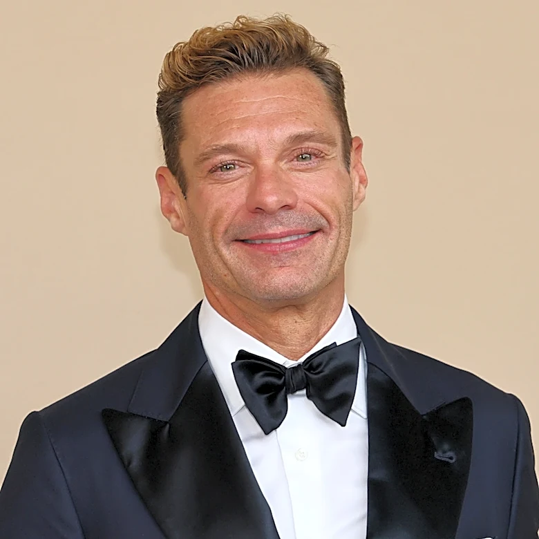 Ryan Seacrest Gives His Body-Shaming Haters A Reality Check With 'Day Off' Pic