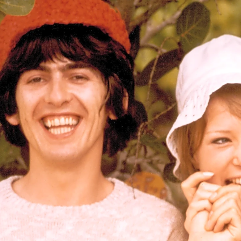 What Happened To '60s It Girl Pattie Boyd's Iconic Teeth?