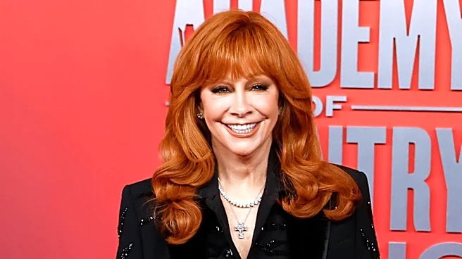 The Closest Look At Reba McEntire's Natural Hair We've Seen In Years