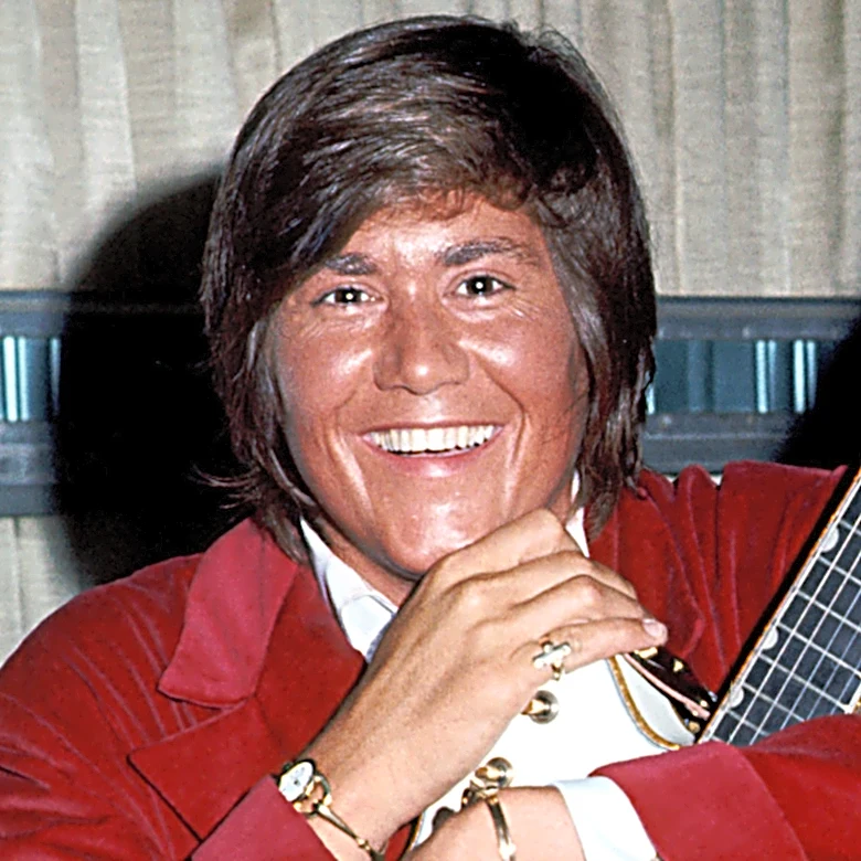 Wayne Newton Is Still Spotted In Vegas. See What The '60s Heartthrob Looks Like Now