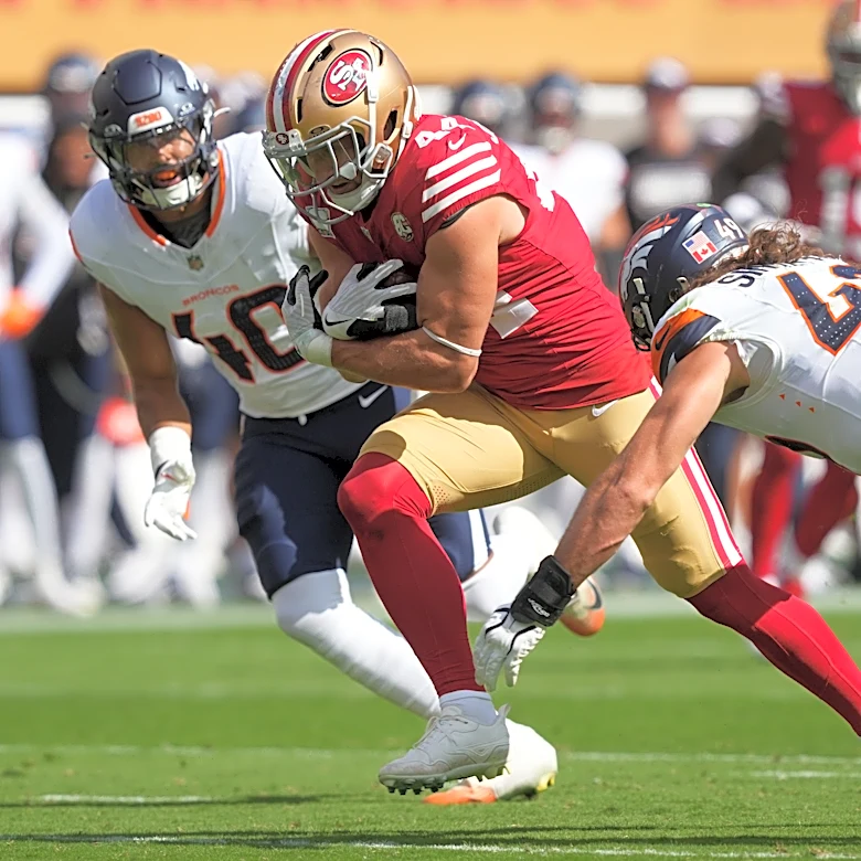 49ers FB Kyle Juszczyk ruled out vs. Broncos after knee injury