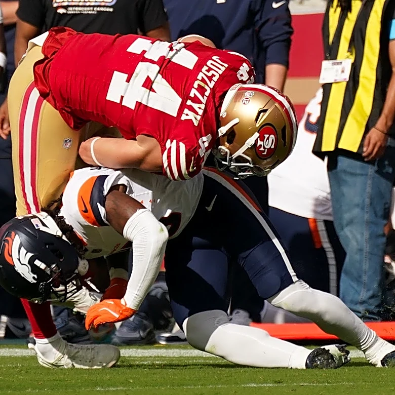 Kyle Shanahan details knee injury for 10-time Pro Bowler