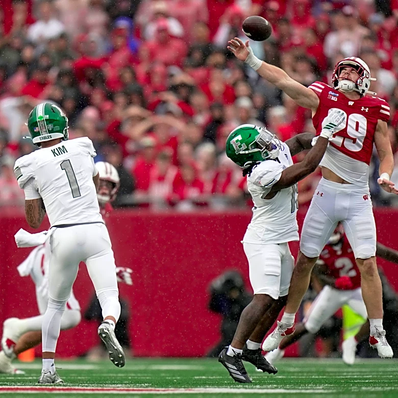 Penn State facing biggest secondary challenge of season vs. Wisconsin