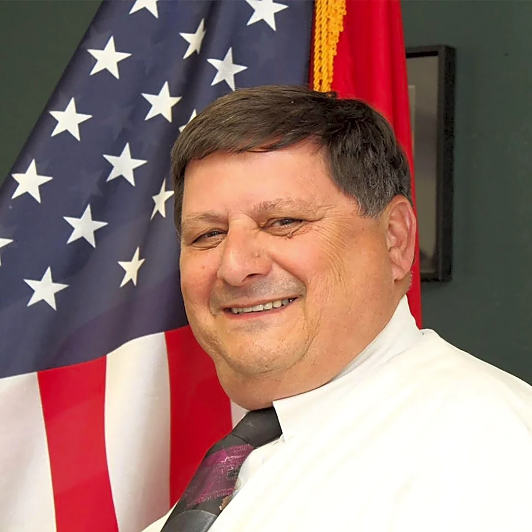 Criticism and support for Ocala city manager at eventful meeting