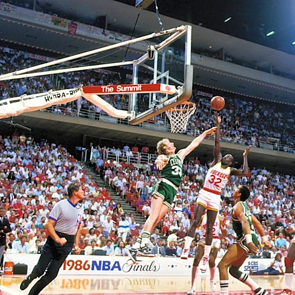 Houston Rockets jersey history No. 32 - Lewis Lloyd (1984-90)