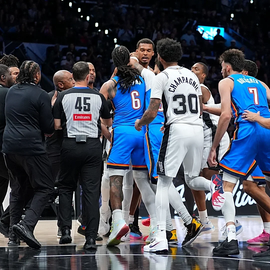 Couple of OKC Thunder players react to De'Aaron Fox's flagrant foul on Chet Holmgren