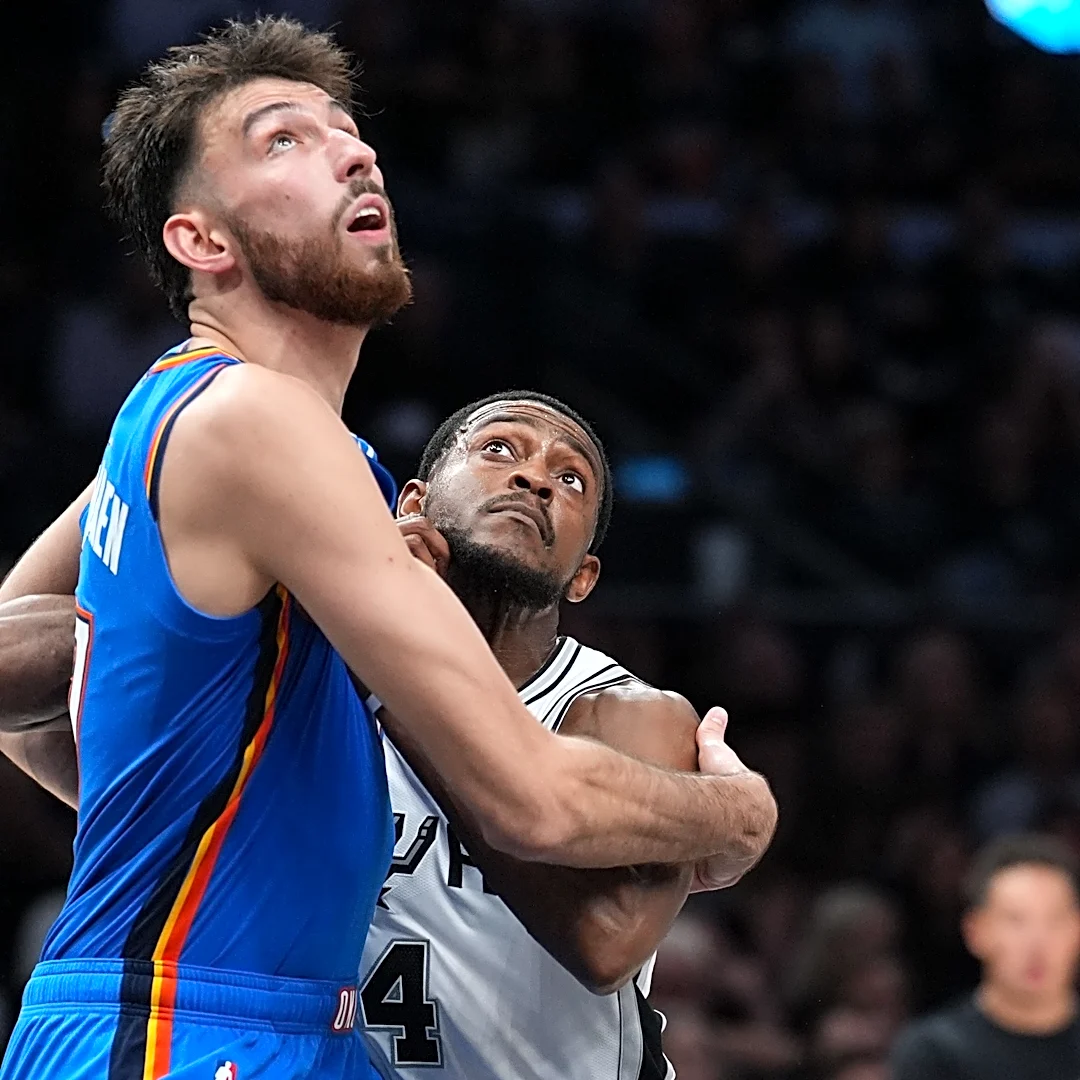 De'Aaron Fox calls out Chet Holmgren for flopping on flagrant foul