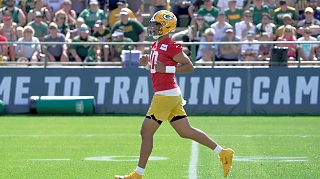 Watch Jordan Love go deep to Matthew Golden during joint practice