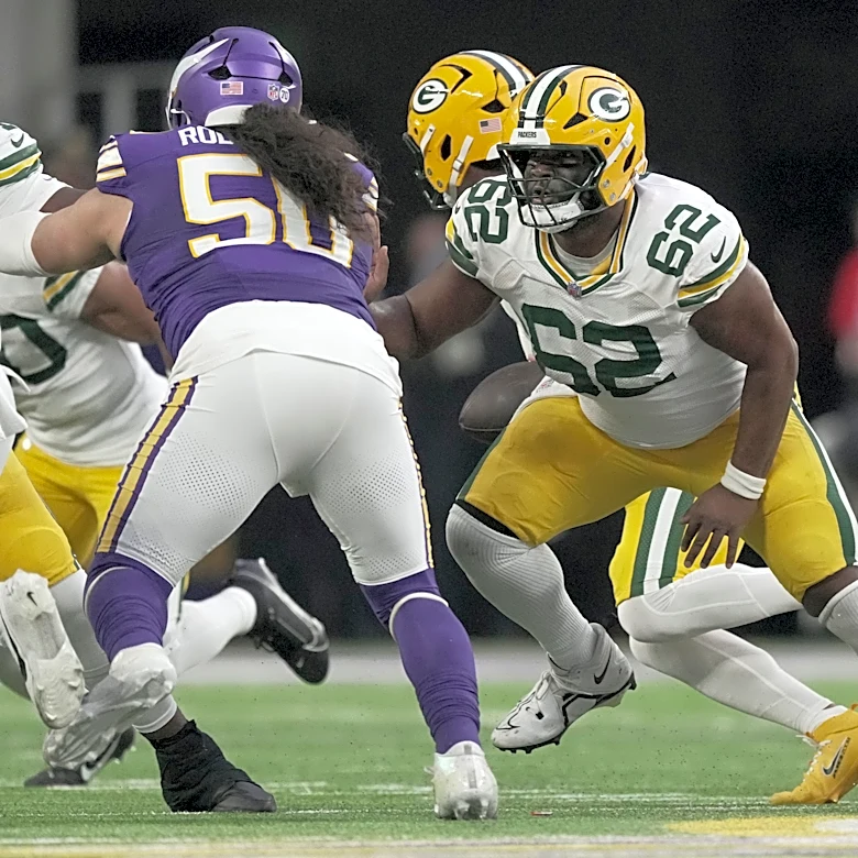 Did Packers show their hand at right guard before preseason finale?