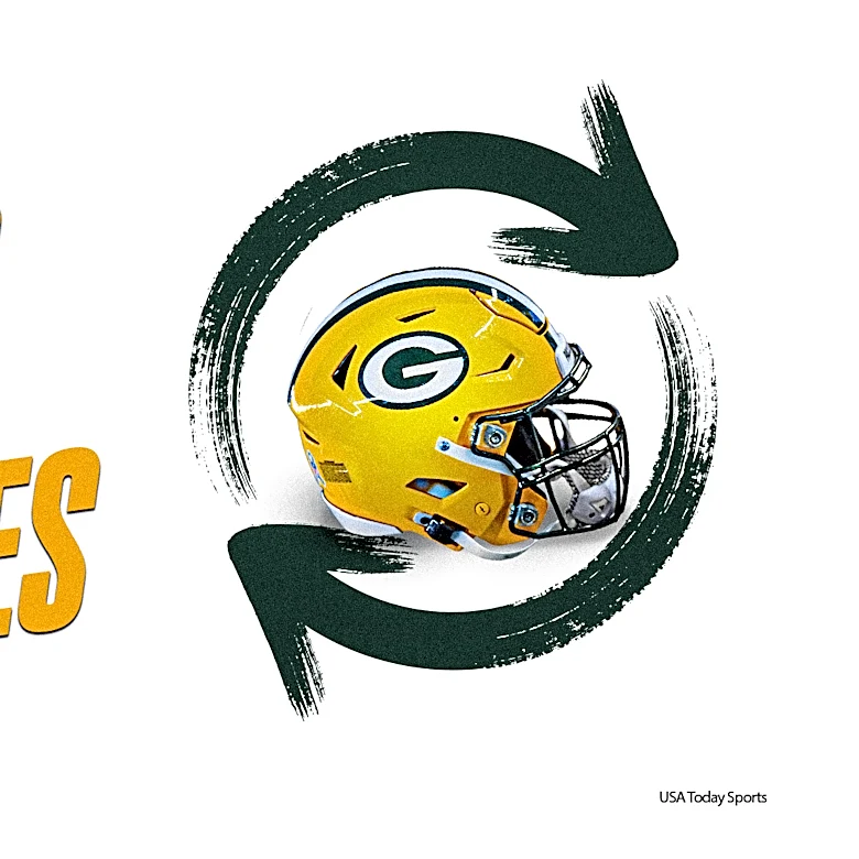 Packers make first roster cut, officially sign veteran TE Jonnu Smith