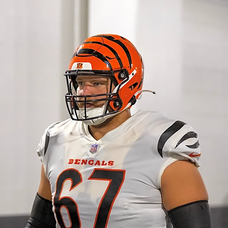 Packers work out veteran guard Cordell Volson following Week 1 disaster