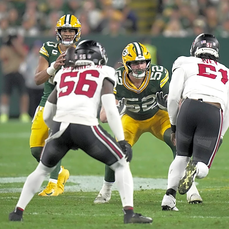 Can Packers OL bounce back against struggling Bucs pass rush?