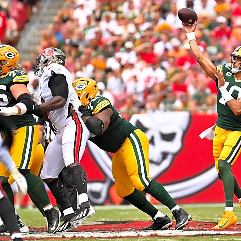 Highlights of Packers' 17-14 win over Buccaneers in Week 4