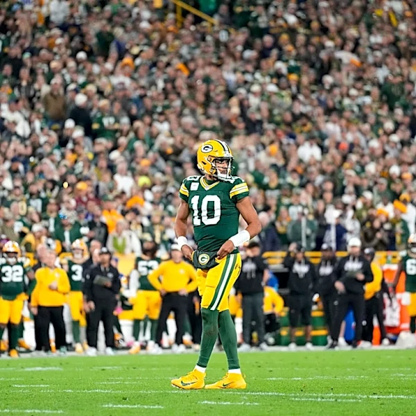 Packers vs. Panthers preview and predictions: Primetime bounce back?