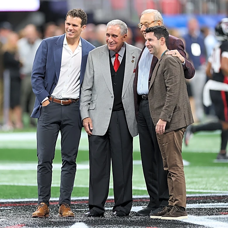 Miami Dolphins owner Stephen Ross names Daniel Sillman as new CEO