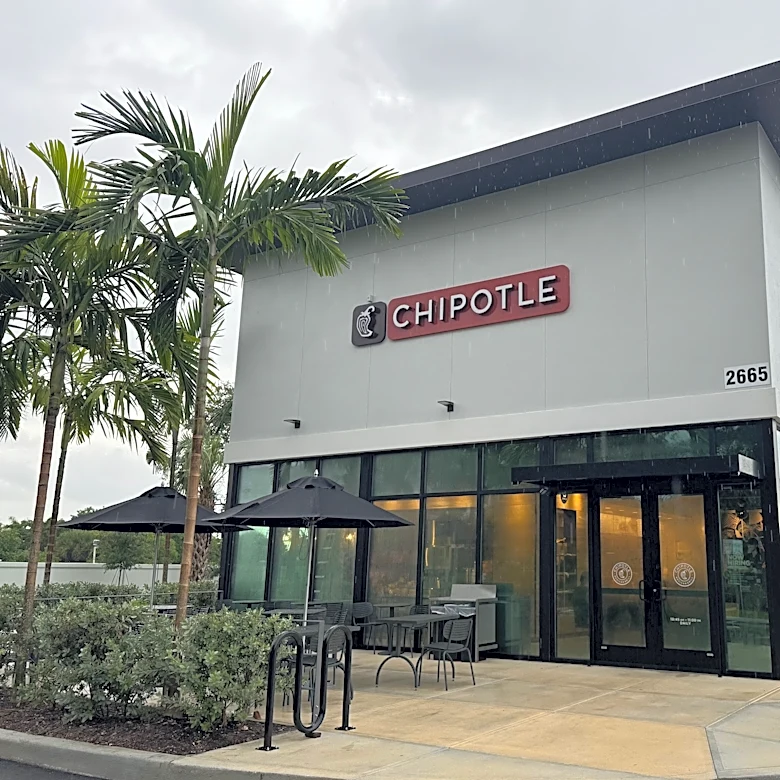 Chipotle recalls jalapeños from stores following salmonella outbreak
