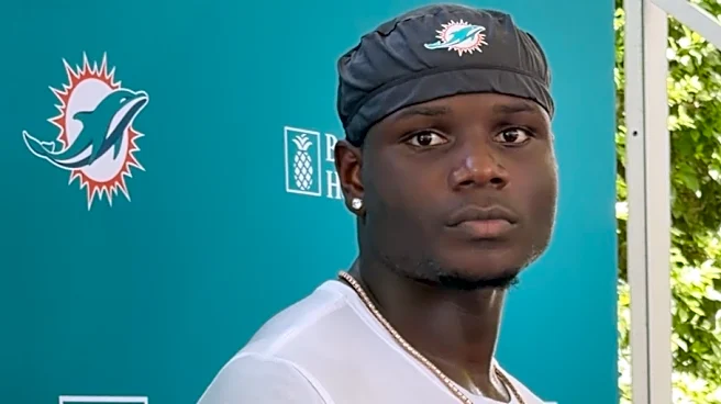 Miami Dolphins' Jeff Hafley with big updates on Chris Bell, Trey Moore