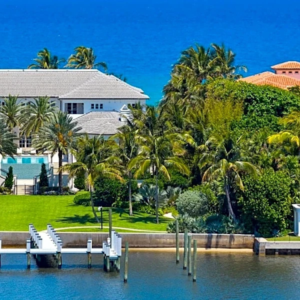 Palm Beach ranks among the wealthiest suburbs in the U.S. See list