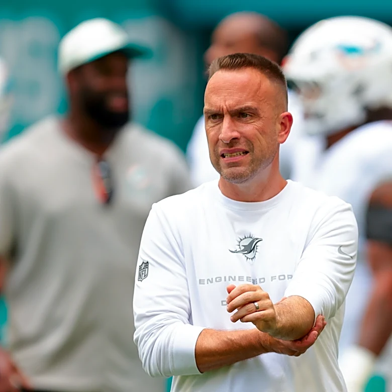 Can't blame Jeff Hafley for holding out Miami Dolphins starters
