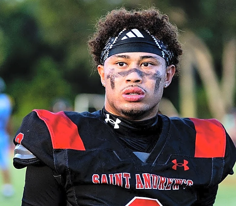 Saint Andrew's football, down its starting QB, rights ship against SJP