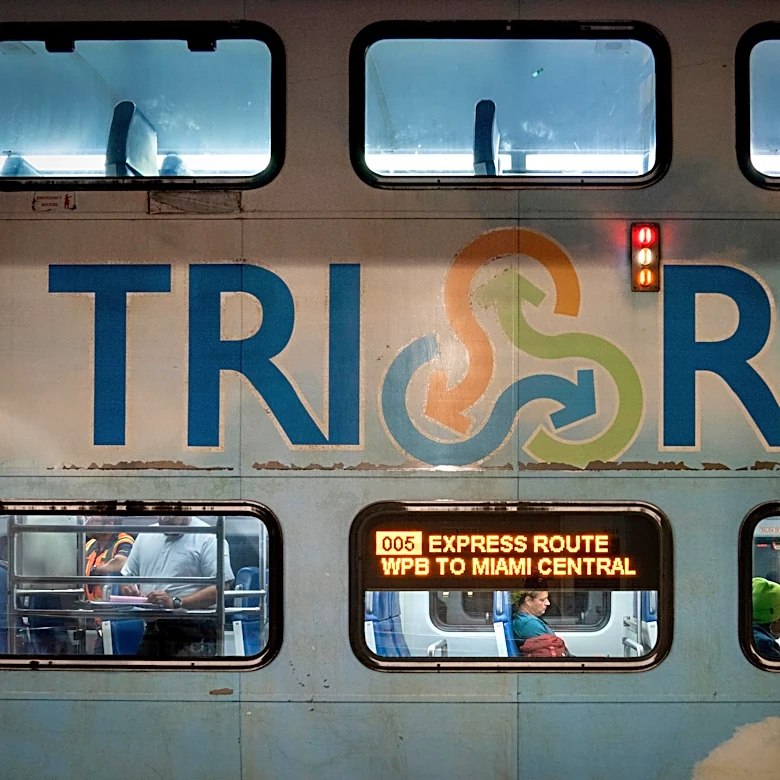 Person dies after being struck by Tri-Rail train in West Palm Beach