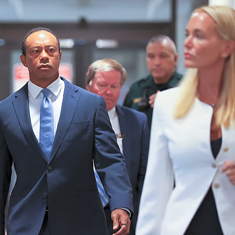 Can Tiger Woods drive a golf cart after plea deal, suspended license?