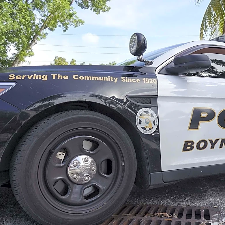 Judge dismisses suit in Boynton mom's death but allows teen to refile