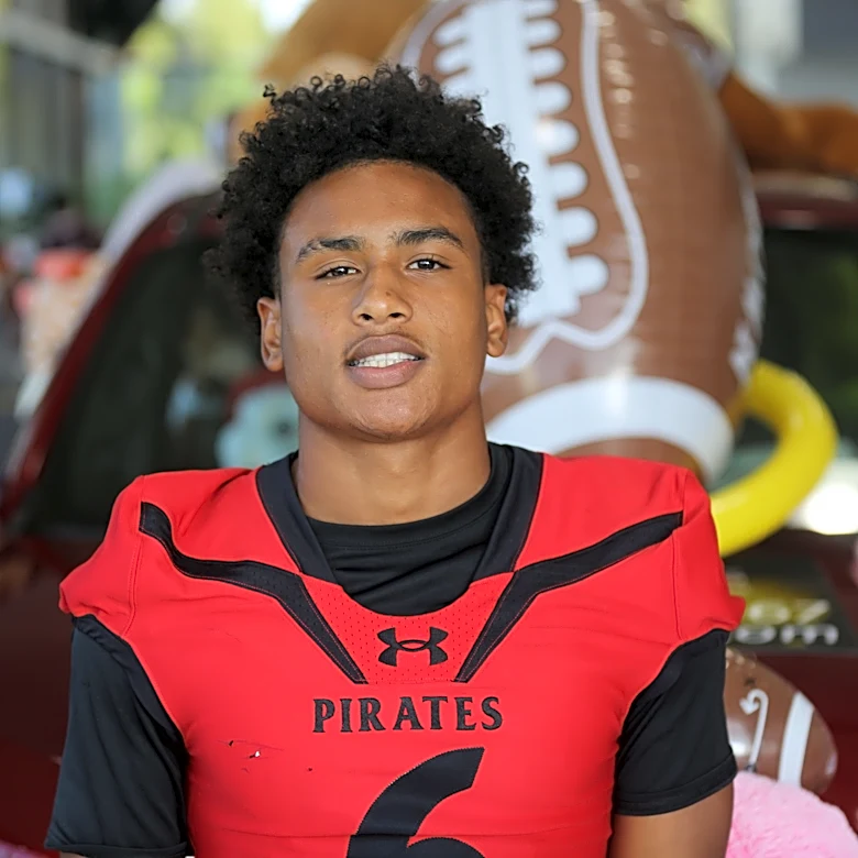 Top Florida Gators commit Elias Pearl back from injury, shines in debut