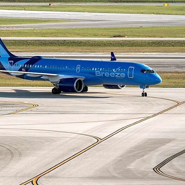 Breeze to offer South Carolina flights from Trump International