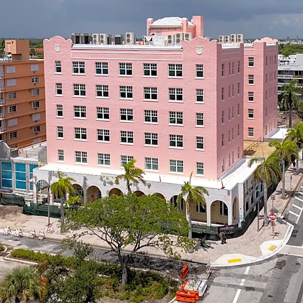 Gulfstream Hotel fires contractor in money dispute amid push to reopen