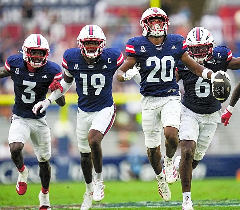 Shula Bowl | Florida Atlantic edges FIU behind defense, special teams