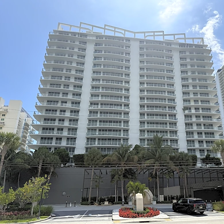 Luxury high-rise owners want hotel units listed as condos | Exclusive