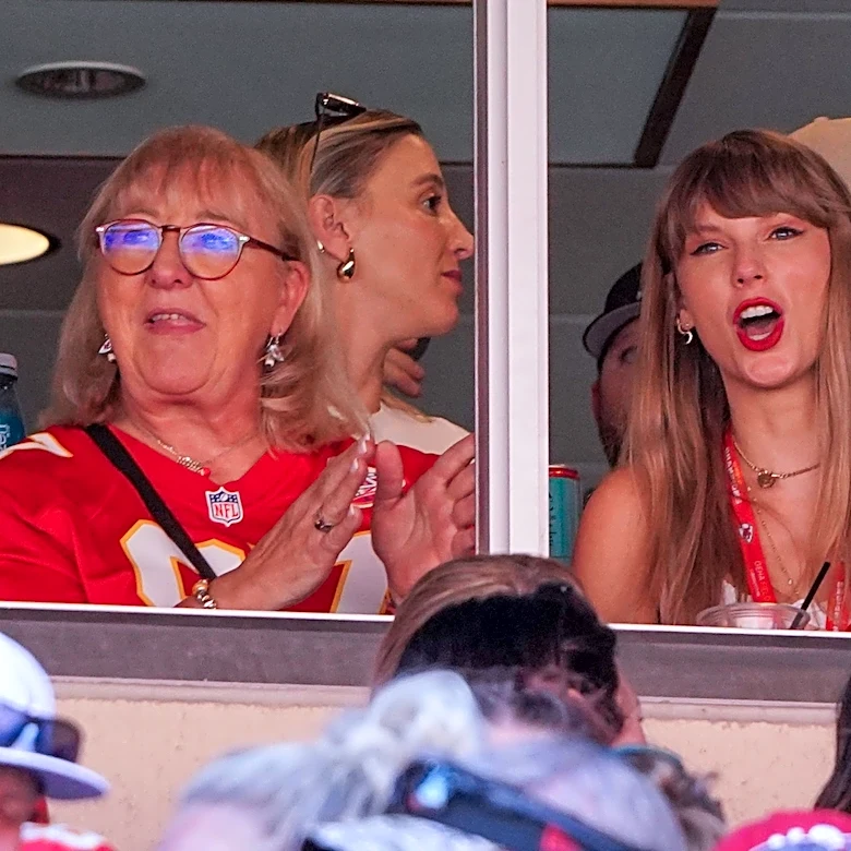 Will Taylor Swift be at Dolphins vs Chiefs today to see Travis Kelce?