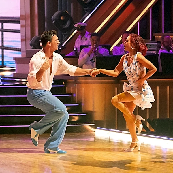 How is Jupiter's Tyler Cameron doing on 'Dancing with the Stars'?