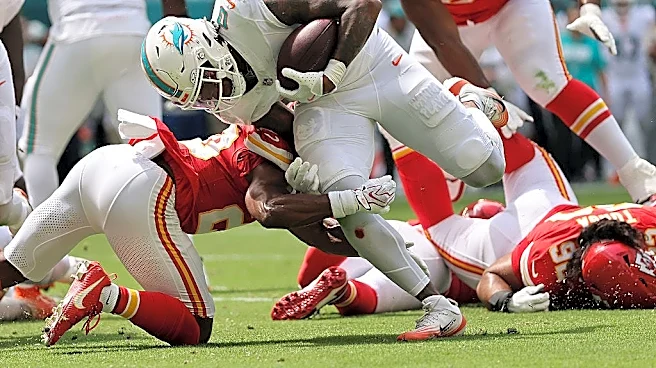 Ollie Gordon's TD run vs. Chiefs got HUGE assist from Kadyn Proctor