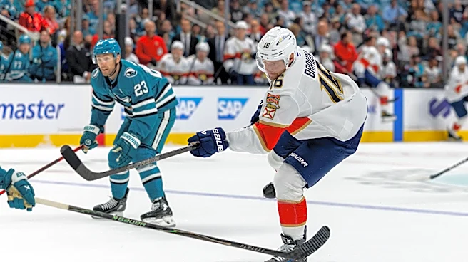 Panthers' Aleksander Barkov will miss 6 to 8 weeks after injuring knee