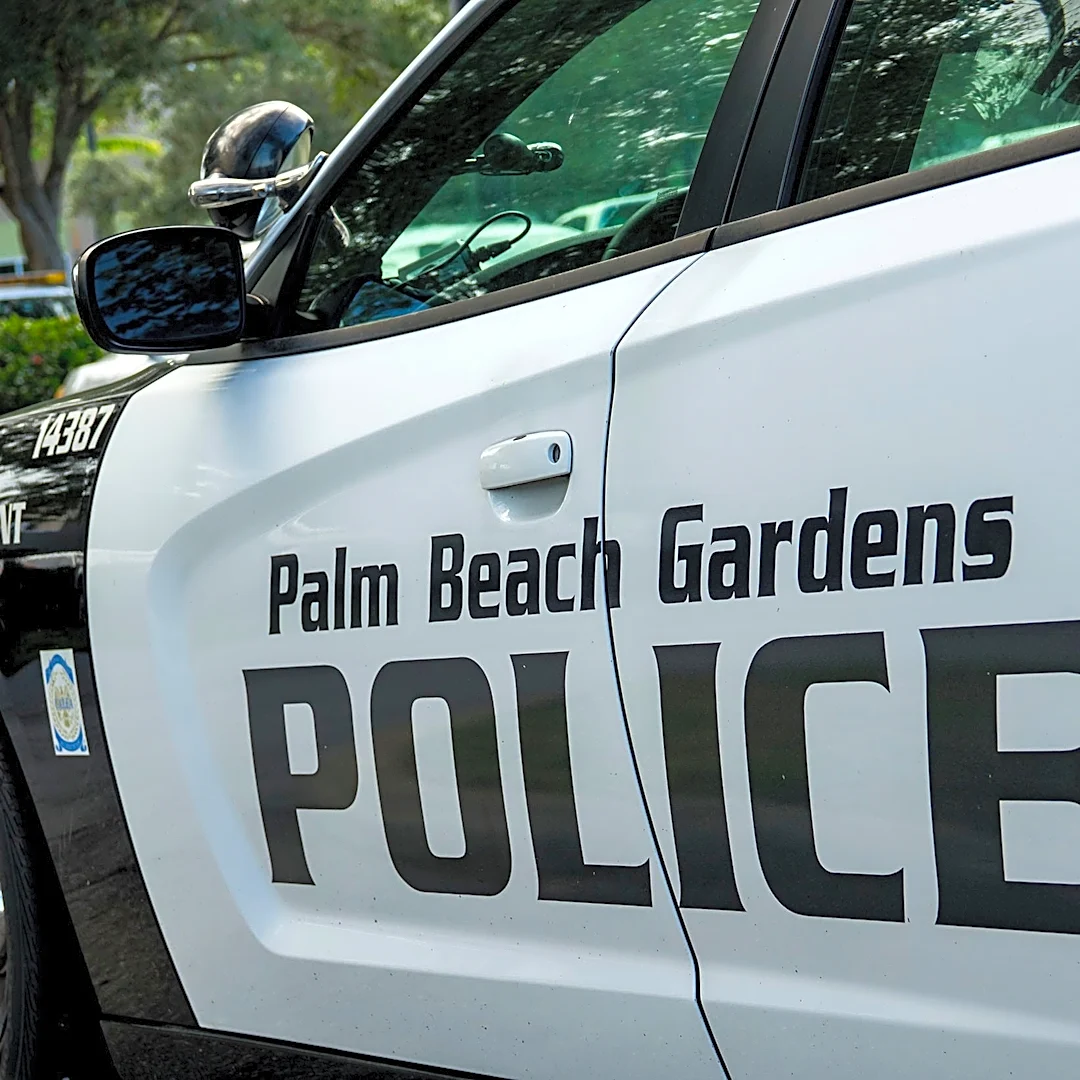 Truck hits, kills man walking on Palm Beach Gardens street, police say