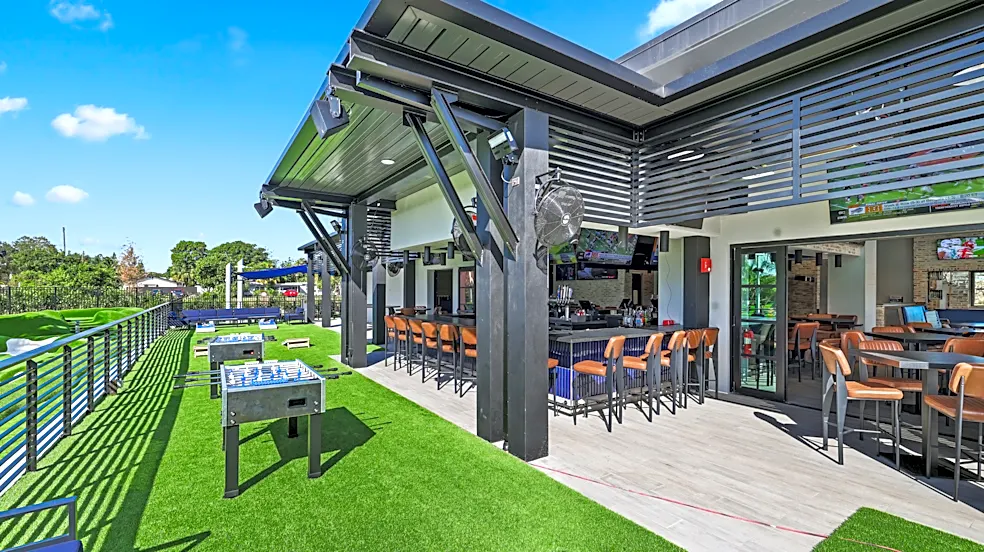 Why is Tigers Woods' PopStroke dropping prices for some guests? | Exclusive