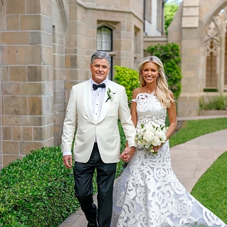 Fox's Sean Hannity, Ainsley Earhardt marry in Florida. See who was there
