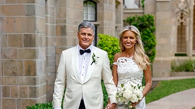 Fox's Sean Hannity, Ainsley Earhardt marry in Florida. See who was there