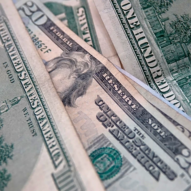 How much do Californians have to make to be considered middle class?