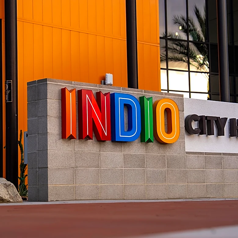 Indio delays massive Oasis project, pushing for less warehouse space